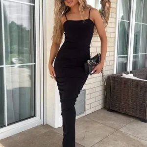 Sukienka z marszczeniami Aura czarna- L